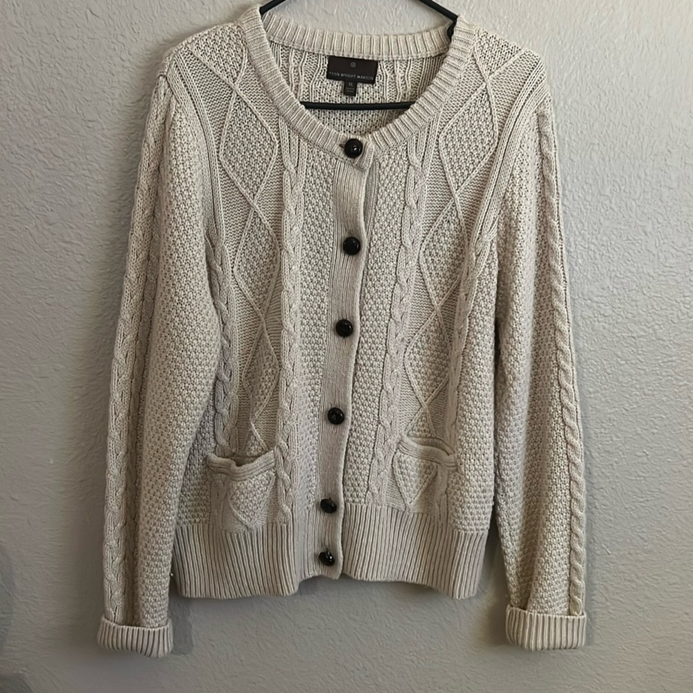 Arcrylic and wool blend button up cardigan